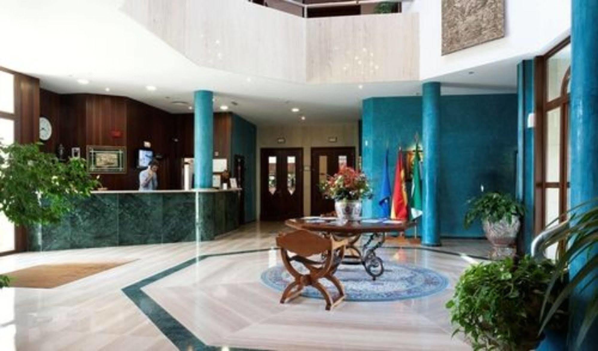 Hotel Antonio II Zahara de los Atunes Dış mekan fotoğraf